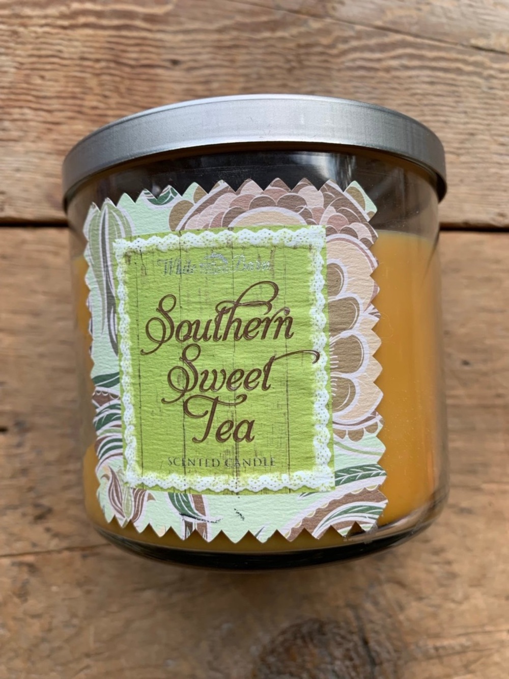 Southern Sweet Tea White Barn 3-wick Candle
